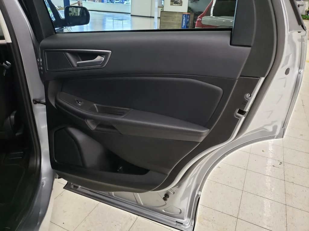 Certified Used 2024 Silver Metallic Ford SE image 17