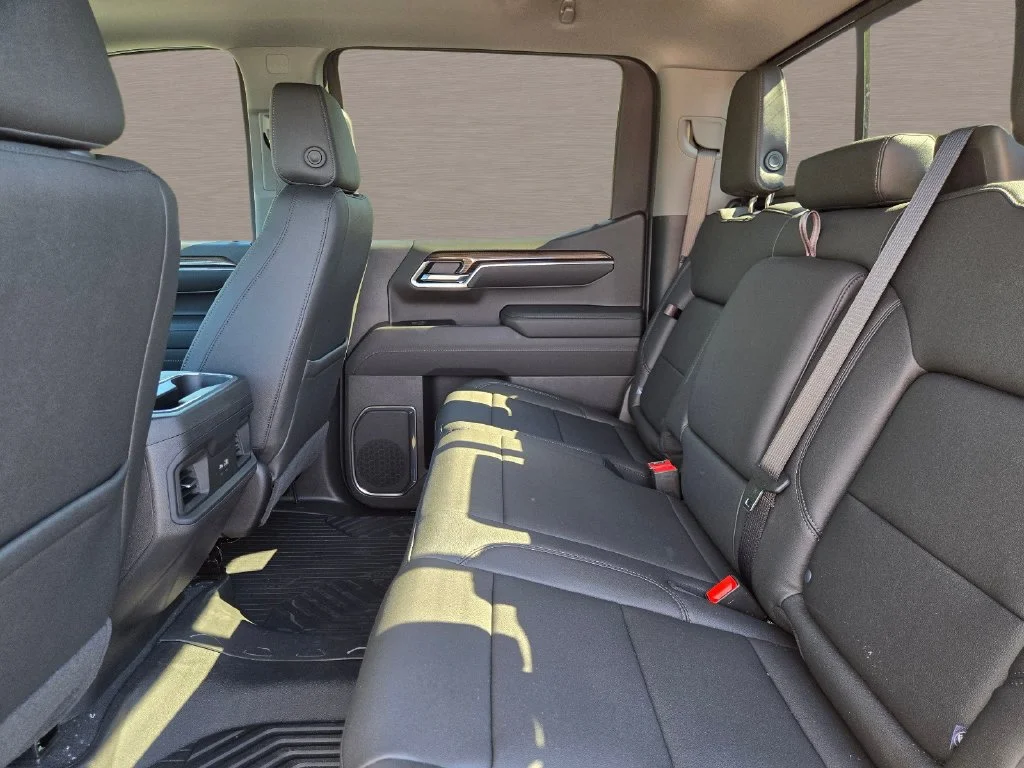 2026 Chevrolet Silverado 1500 RST - Photo 14