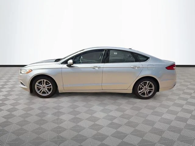 Used 2018 Silver Ford SE image 3