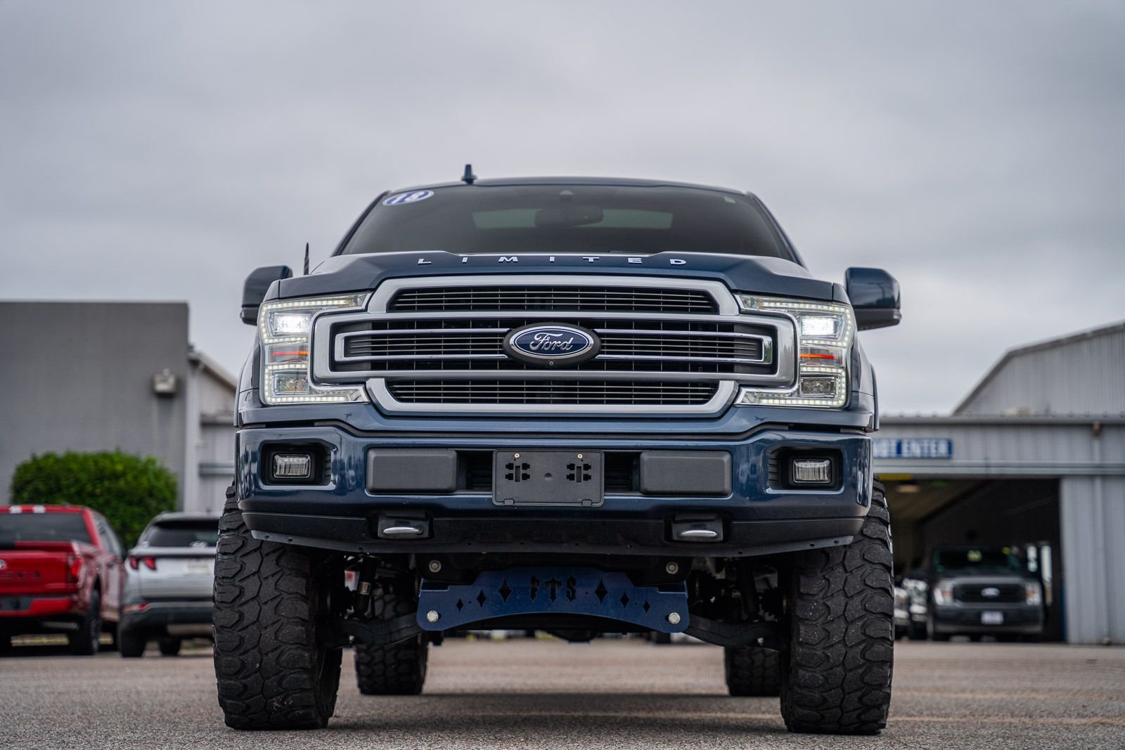 Used 2018 Blue Ford Limited image 5
