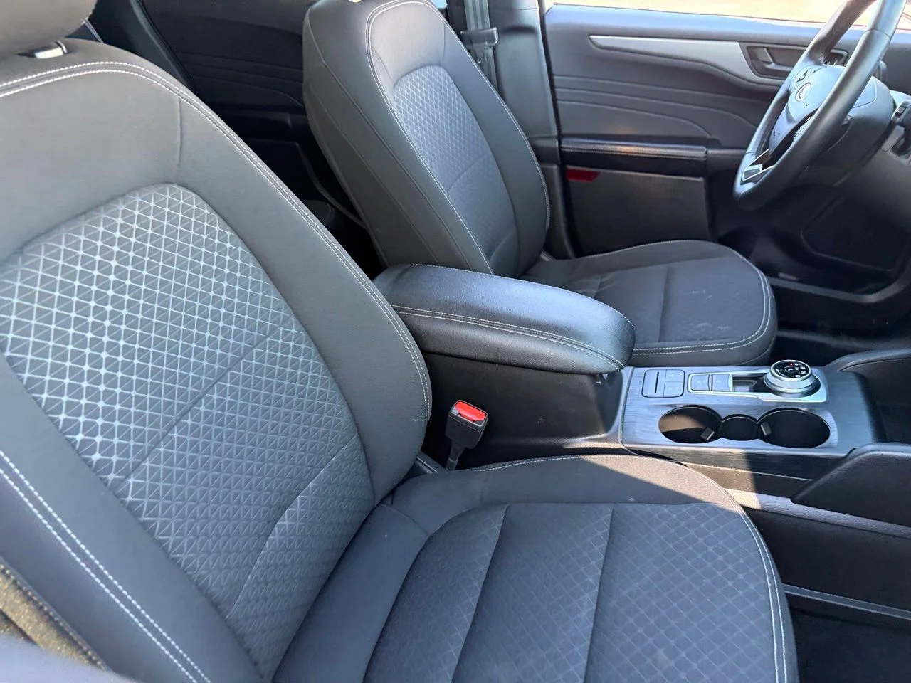 Used 2024 Gray Metallic Ford Active image 8