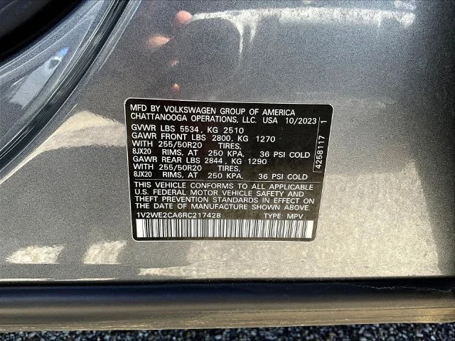 Used 2024 Gray Volkswagen 2.0T SE w/Technology image 22