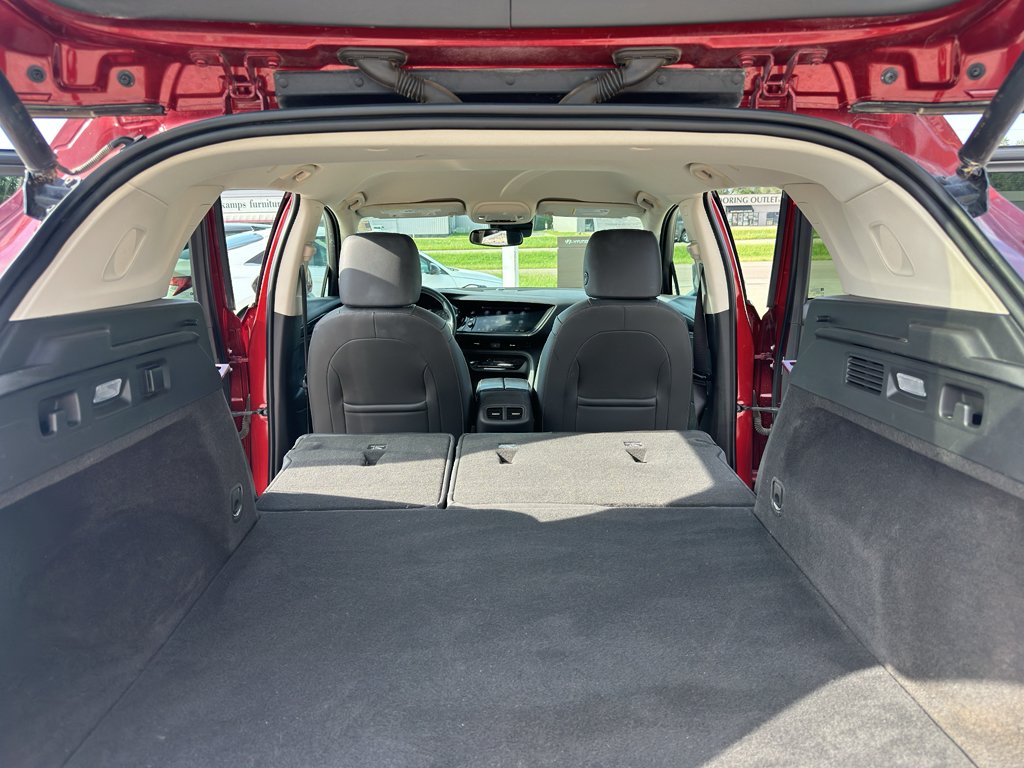 Used 2022  Buick Essence image 35