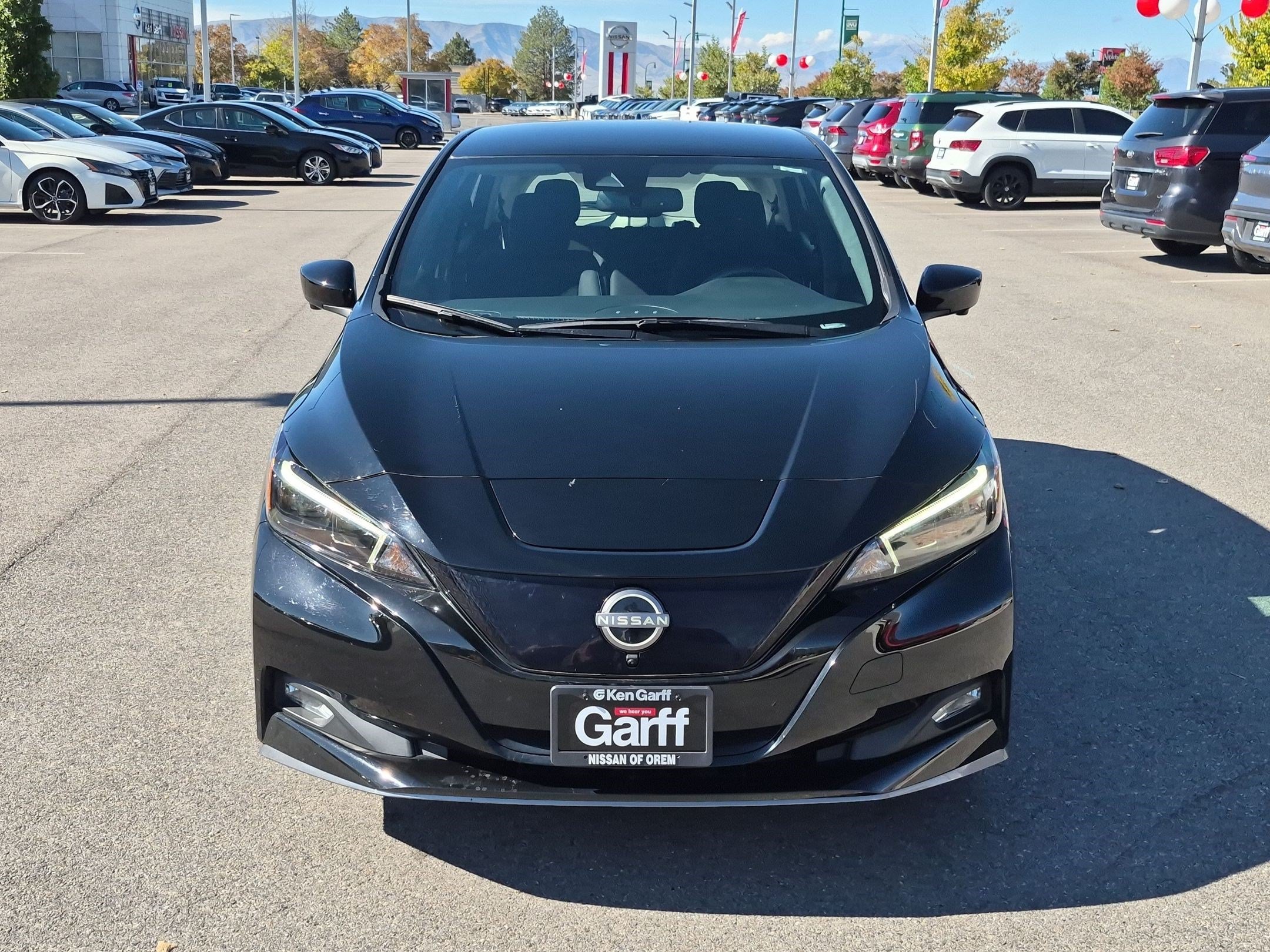 Used 2025 Super Black Nissan SV PLUS image 9