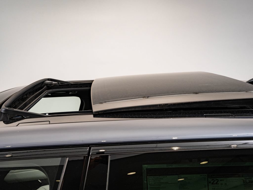 New 2026 Varesine Blue Land Rover SE image 14