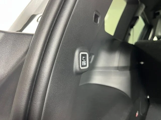 Used 2026 White Jeep Limited image 39