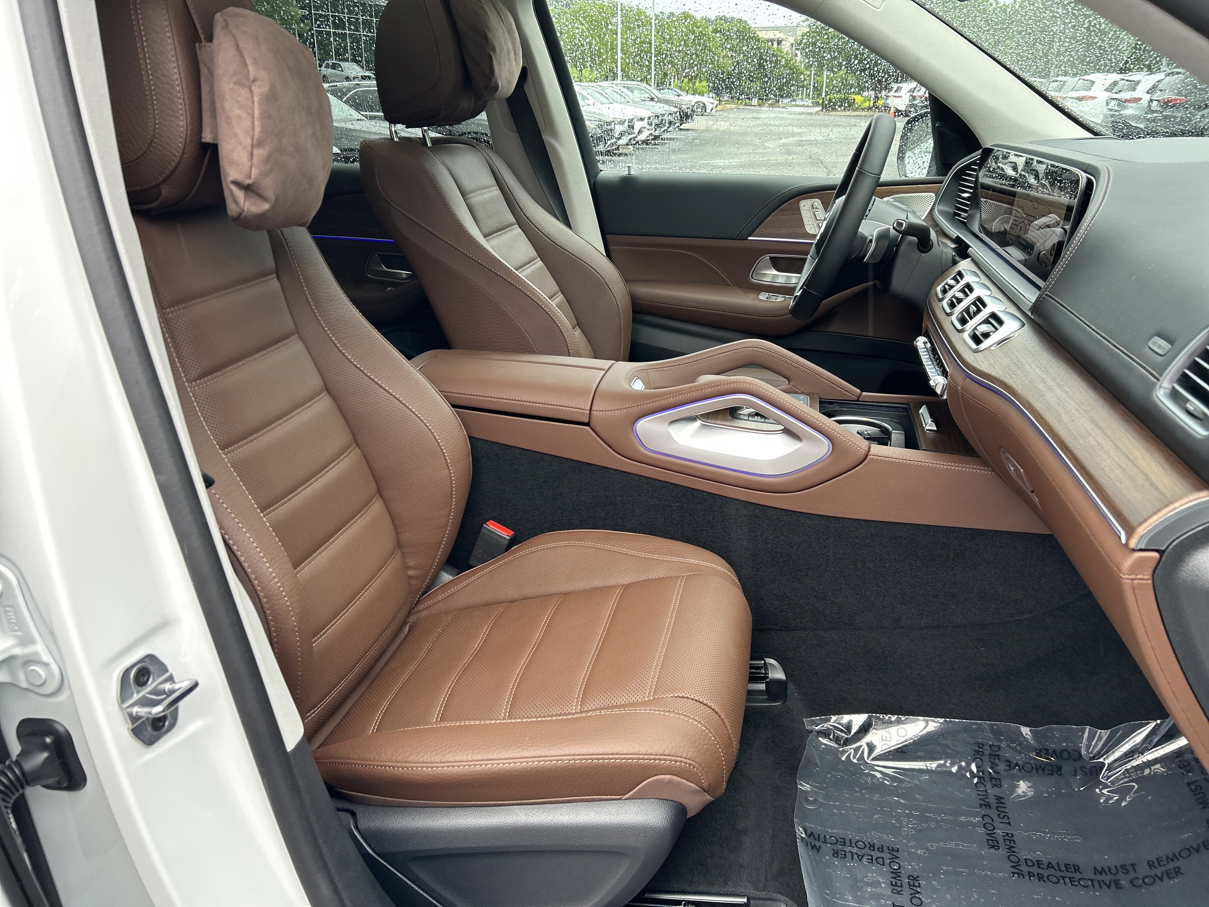 New 2026 MANUFAKTUR Moonlight White Metallic Mercedes-Benz GLE 450 4MATIC® SUV image 44