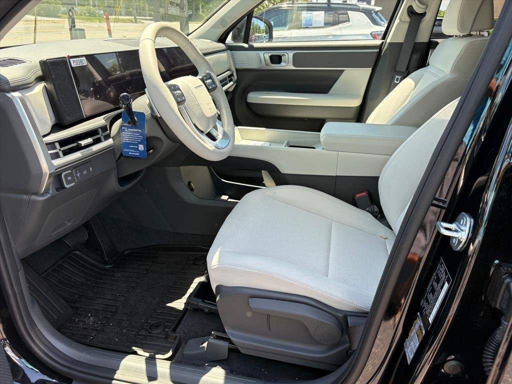 New 2026 Phantom Black S3b Hyundai SE image 41