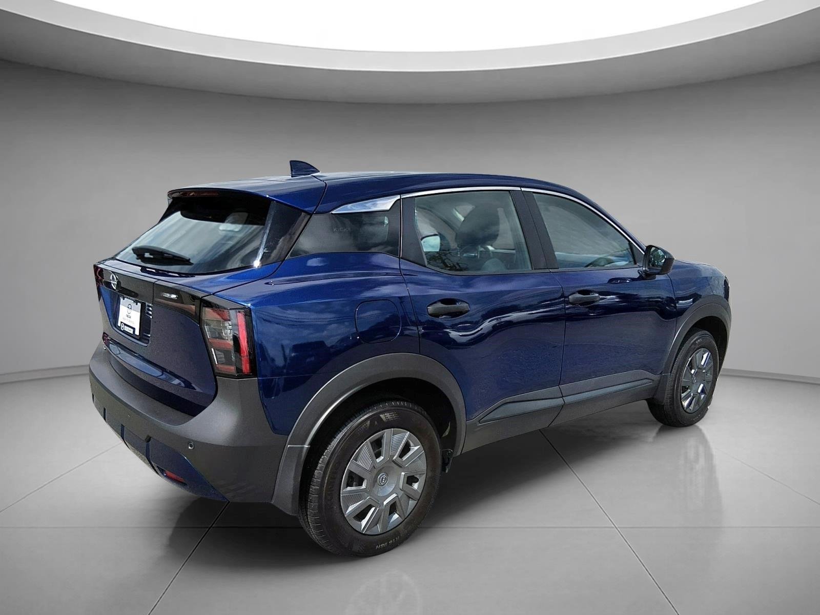Used 2025 Deep Blue Pearl Nissan S image 5
