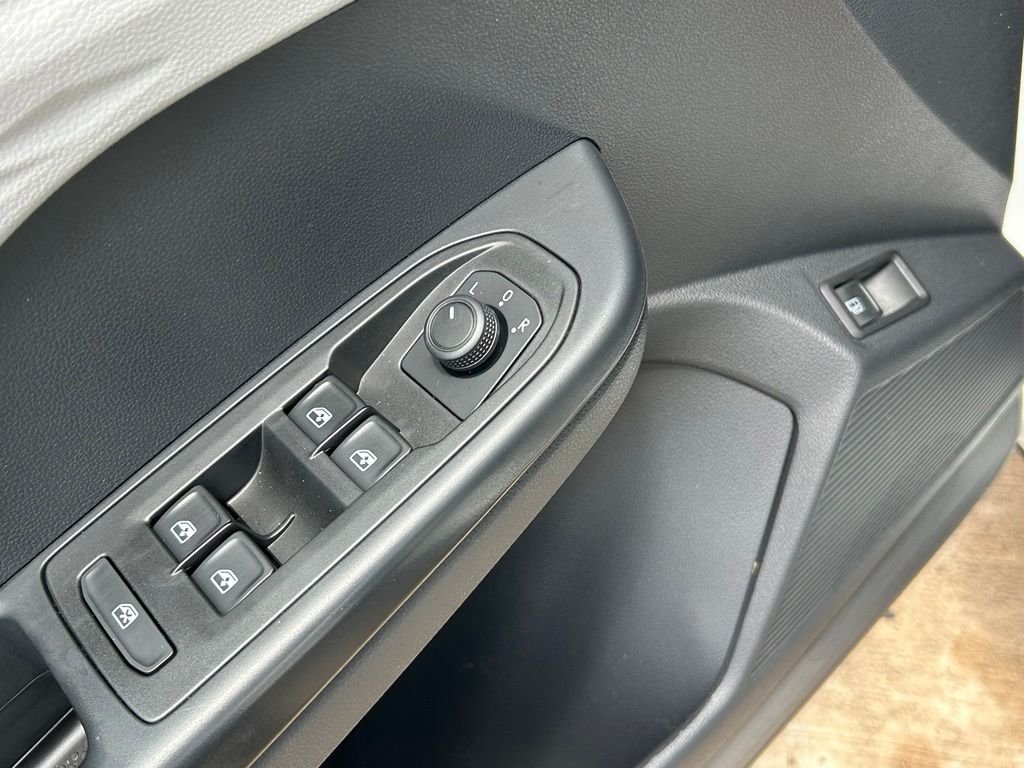 Certified Used 2022 Gray Volkswagen 1.5T S image 19