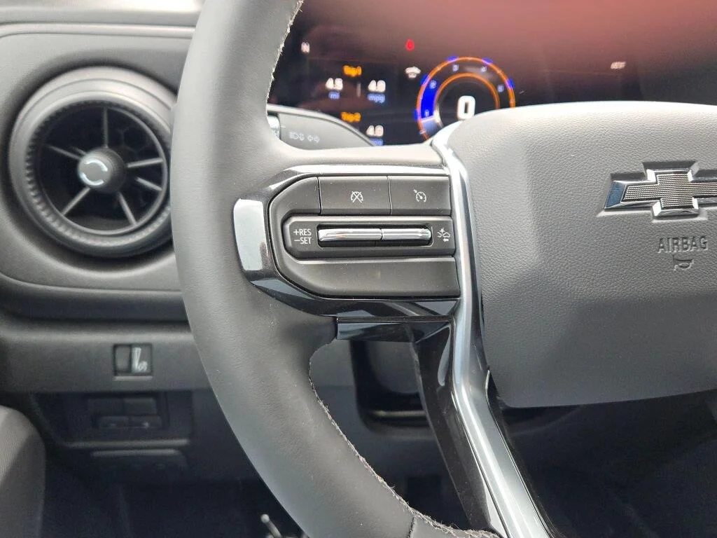 New 2026 Black Chevrolet Trail Boss image 30