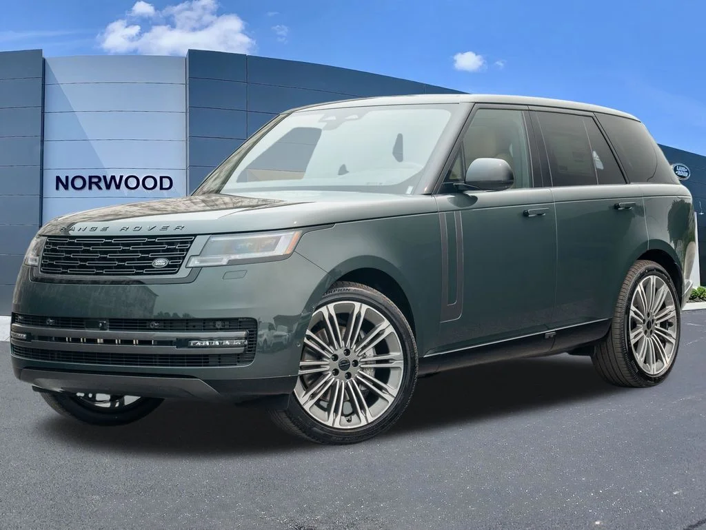 New 2026 Belgravia Green Land Rover SE image 1
