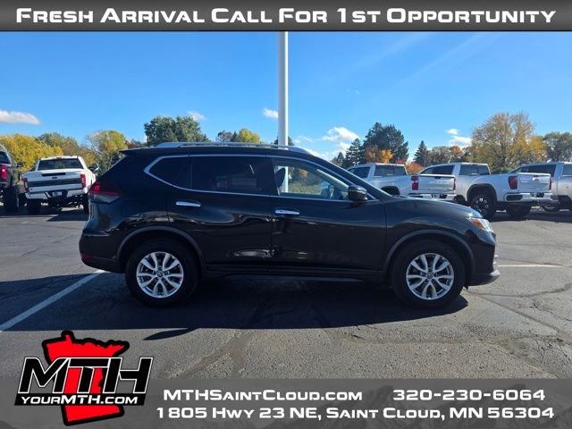 2018 Nissan Rogue SV