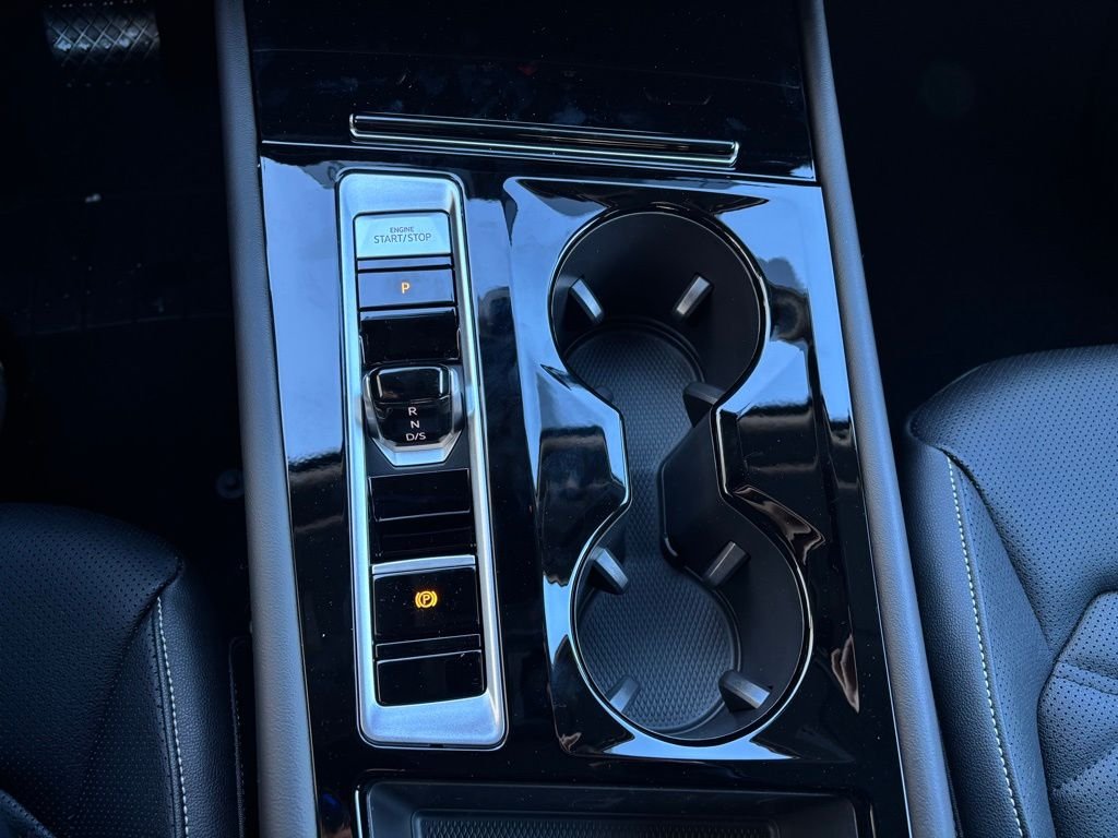 New 2026 Silver Volkswagen 2.0T SE w/Technology image 26