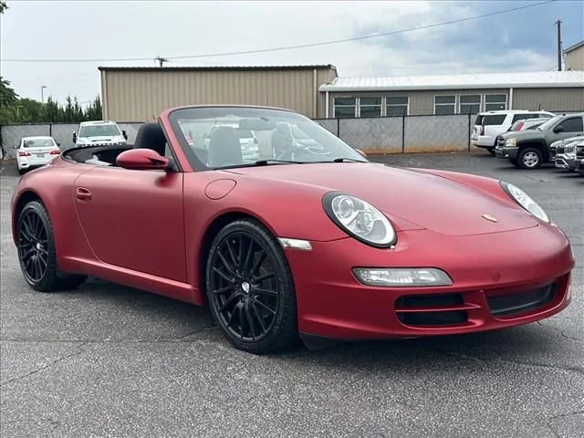 Used 2006  Porsche Carrera image 2