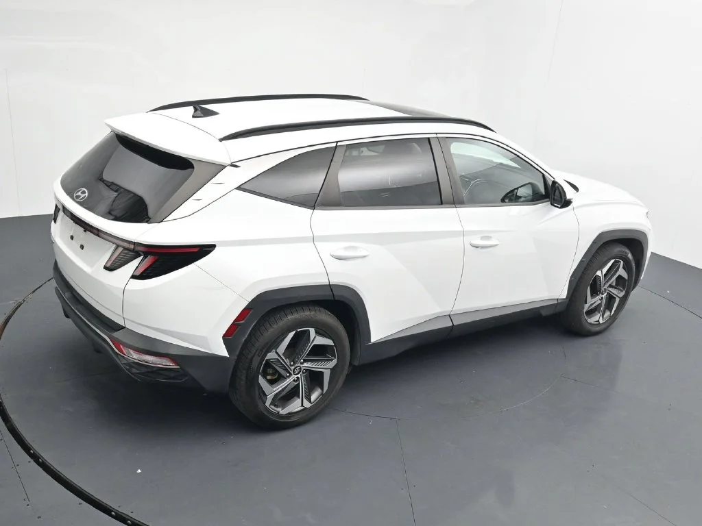 Used 2022 Gray Hyundai SEL image 15
