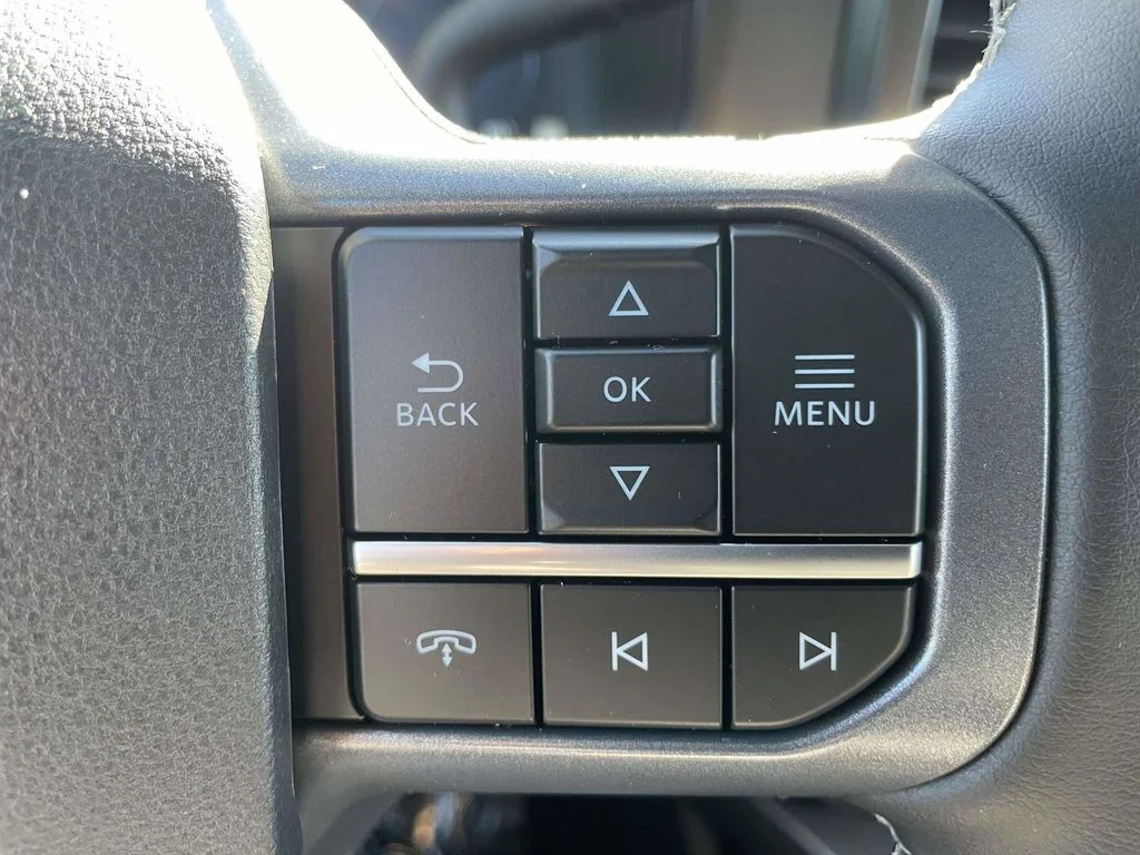 New 2026 Oxford White Ford F-250® Lariat® image 23
