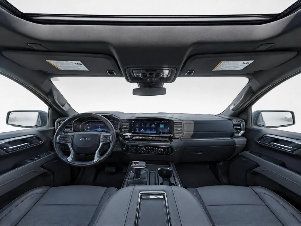 Used 2022 Blue Chevrolet ZR2 image 26