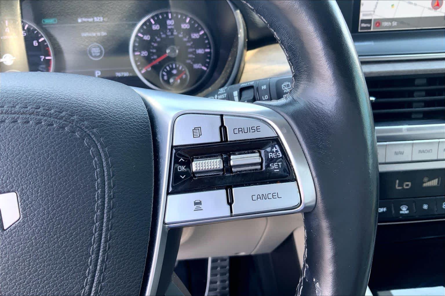 Used 2022 Glacial White Pearl Kia SX image 25