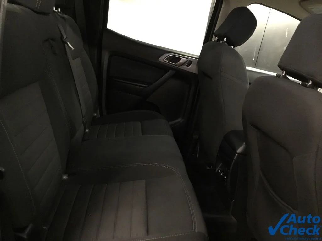 Used 2019 Black Ford XLT image 38