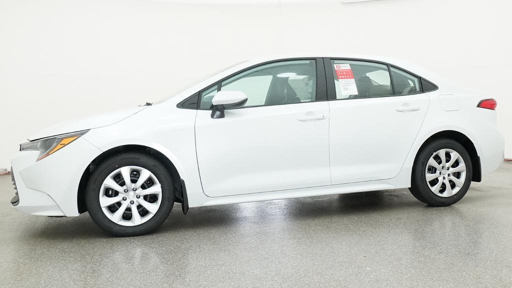 New 2026 Wind Chill Pearl Toyota LE image 4