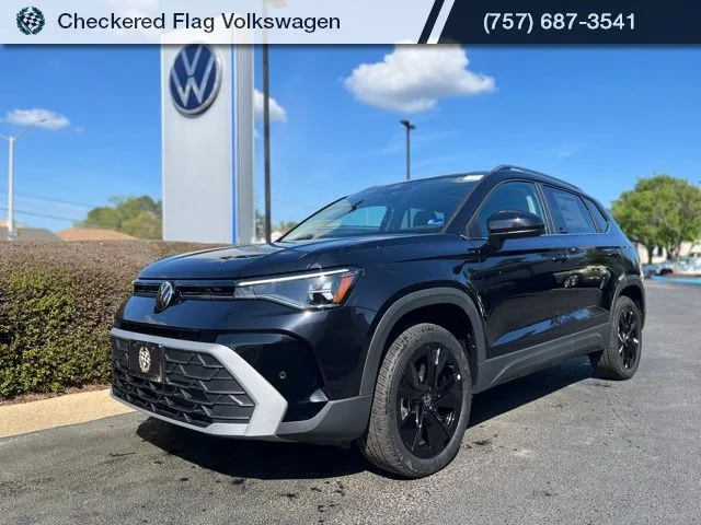 2026 Volkswagen Taos 1.5T SE Sunroof and Black Wheels