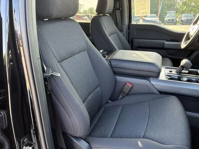 New 2026 Agate Black Metallic Ford XLT image 20