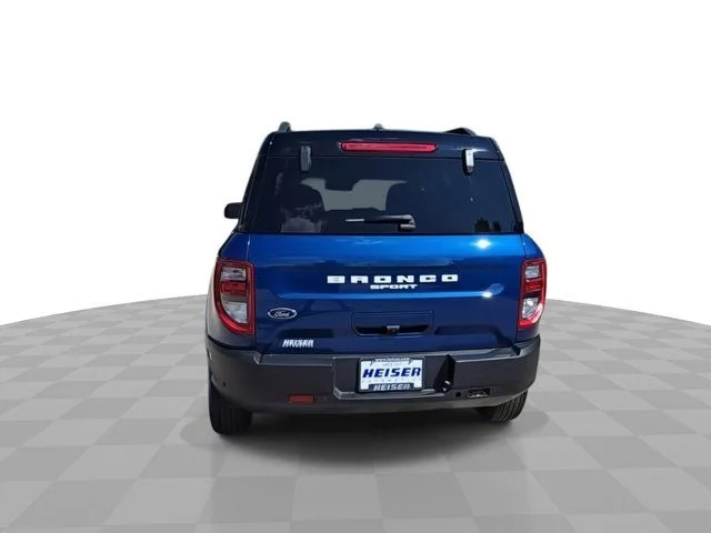 Used 2024 Blue Ford Outer Banks image 7