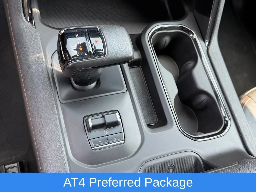 Used 2022 DYNAMIC BLUE METALLIC GMC AT4 image 13