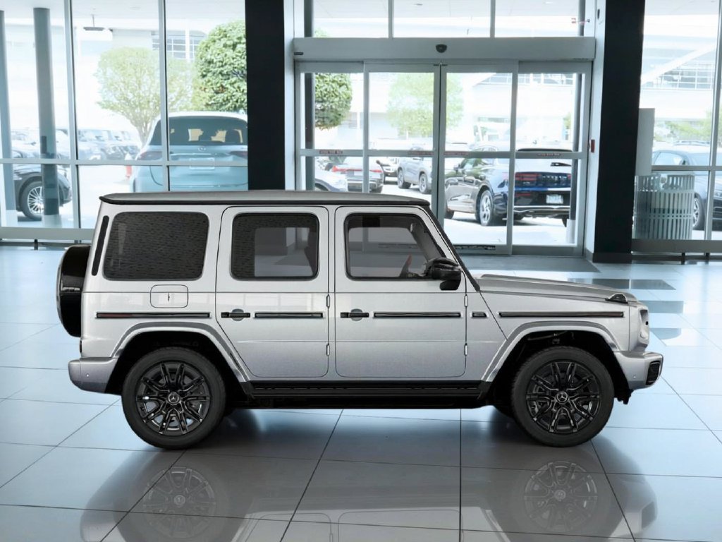 New 2027 Iridium Silver Mercedes-Benz G 580 image 43