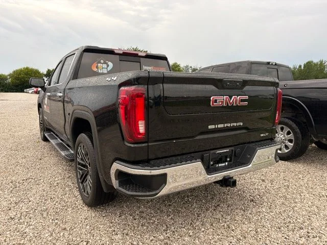 Used 2025 Black GMC SLT image 3