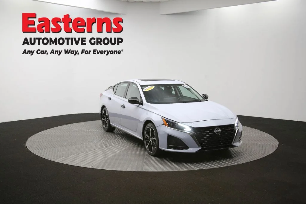 Used 2024 Gray Nissan 2.5 SR image 46