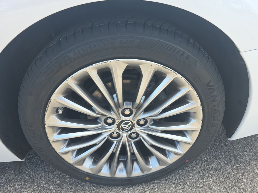 Used 2019 Beige Toyota Limited image 8