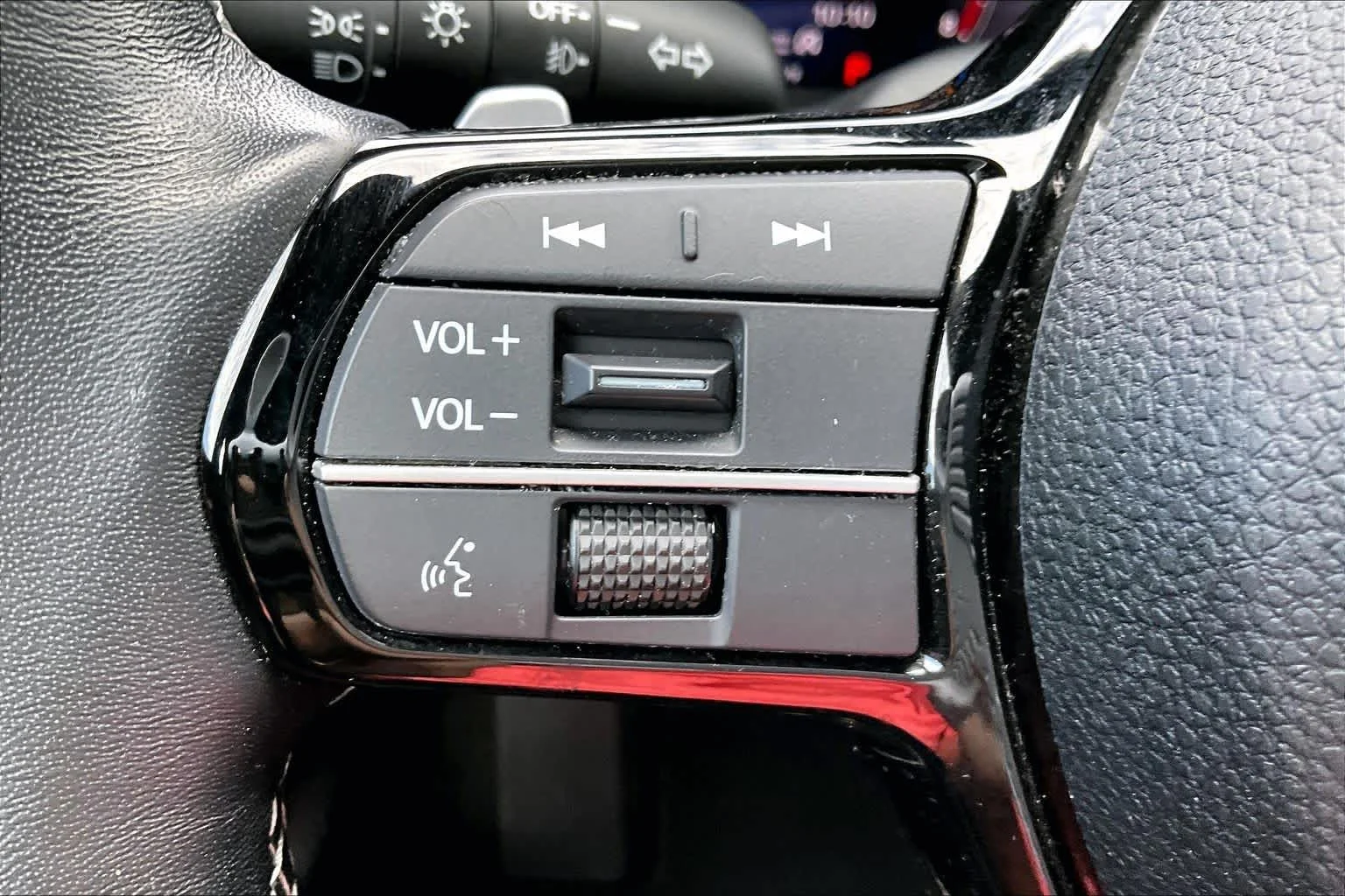 Used 2024 Liquid Carbon Metallic Acura w/A-Spec Technology Package image 21