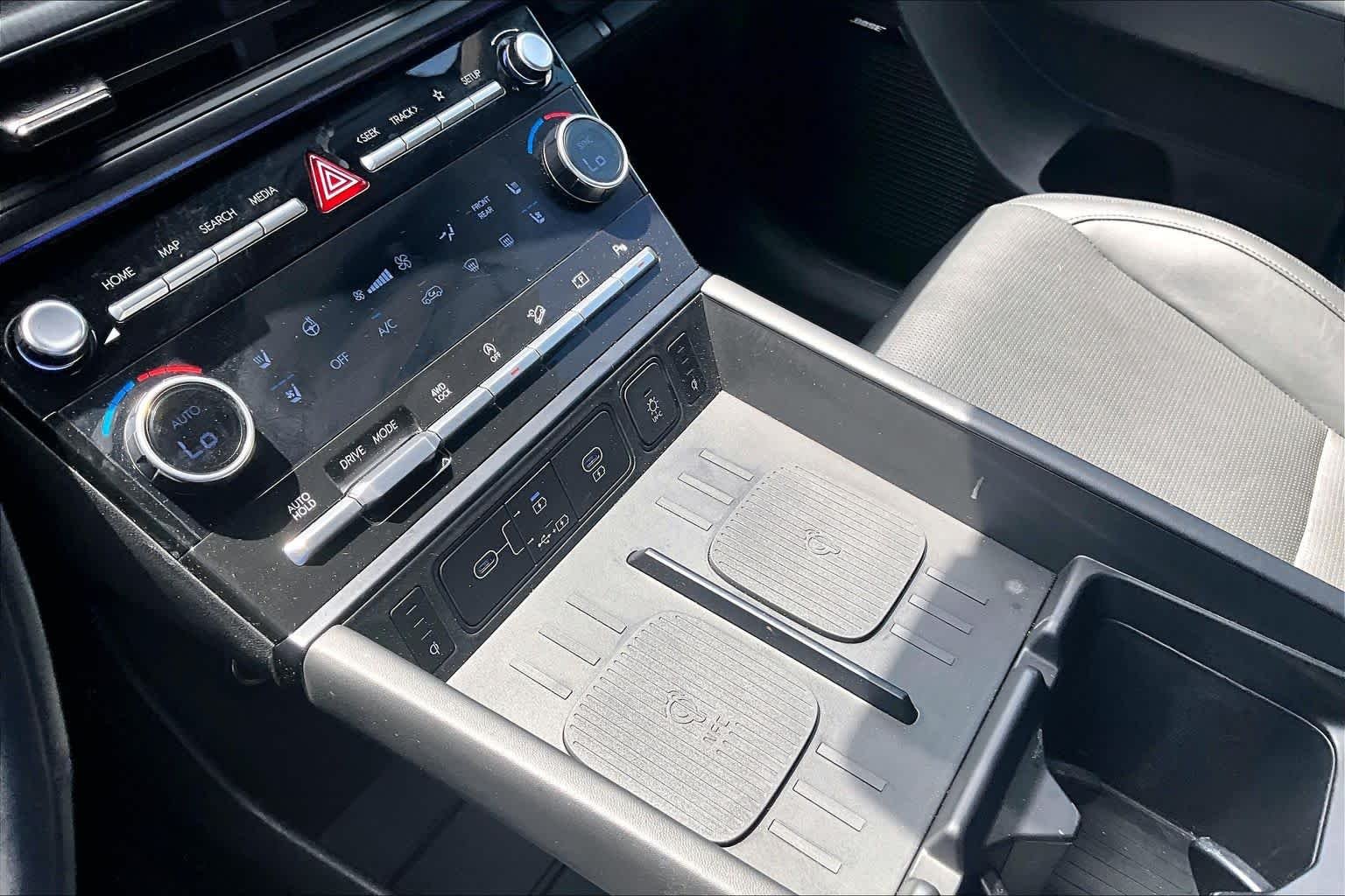 Used 2024 Rockwood Green Hyundai Calligraphy image 15
