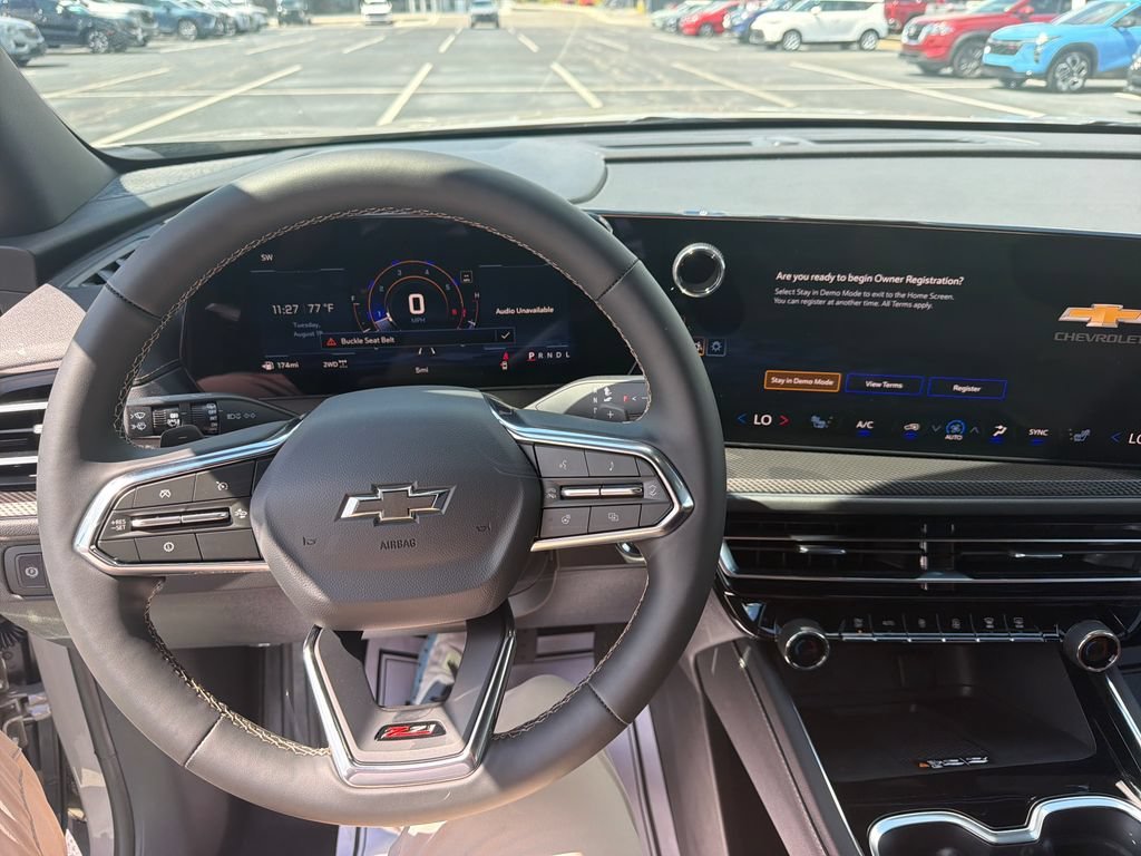 2027 Chevrolet Traverse Z71 - Photo 16