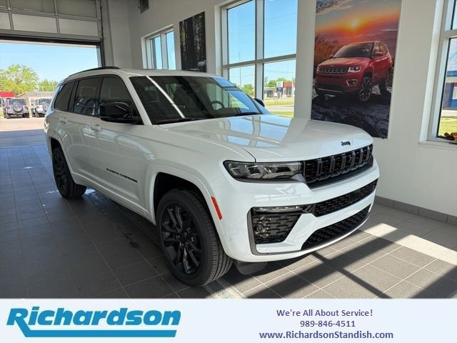 New 2026 Bright White Clear-Coat Exterior Paint Jeep Limited Reserve image 1