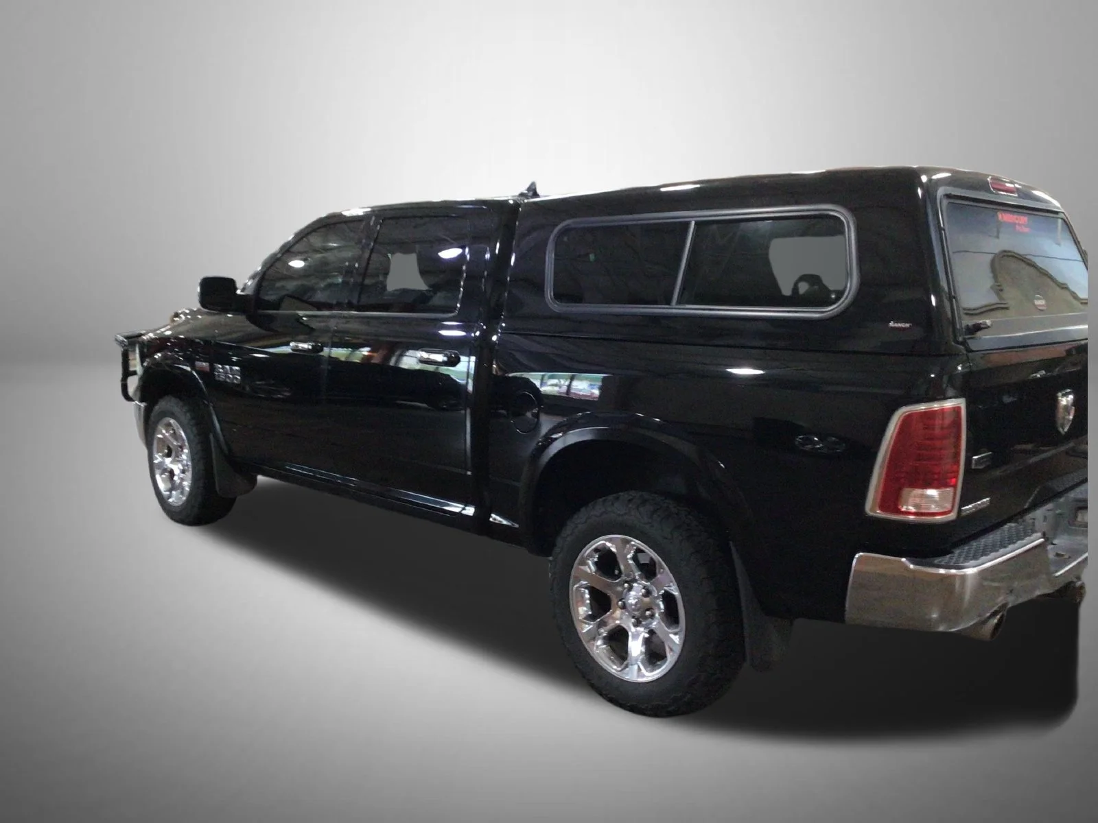 Certified Used 2013 Black Ram Laramie image 2