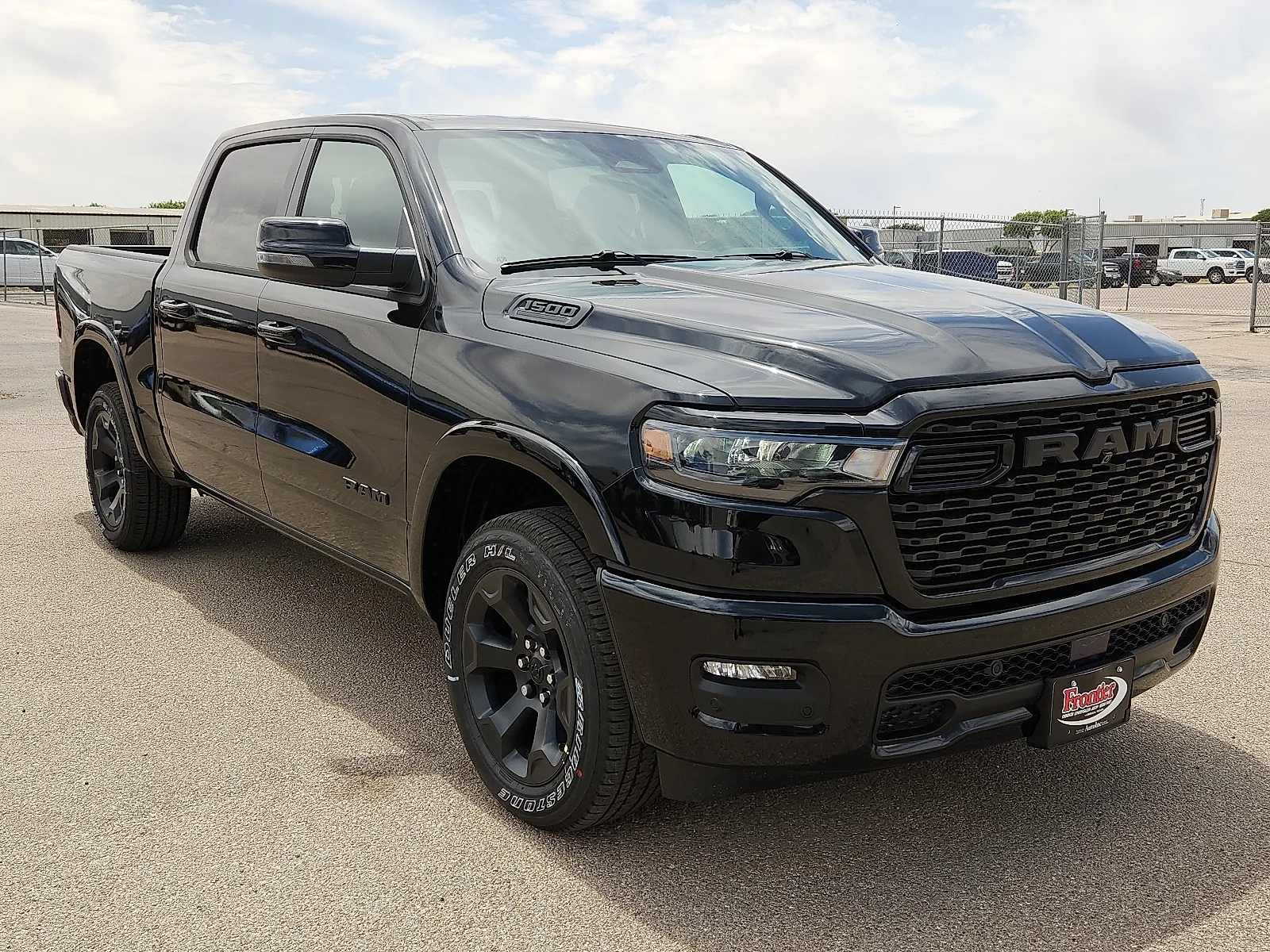 New 2026 Diamond Black Crystal Pearl-Coat  Paint Ram LONE STAR CREW CAB 4X2 5
