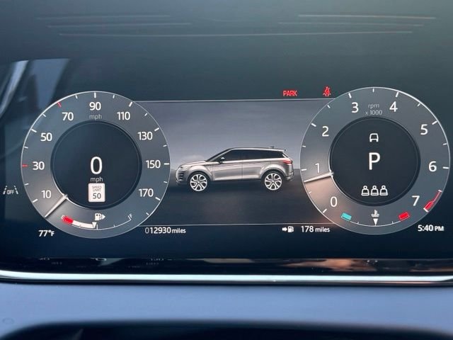 Used 2024 Fuji White Land Rover Dynamic image 25