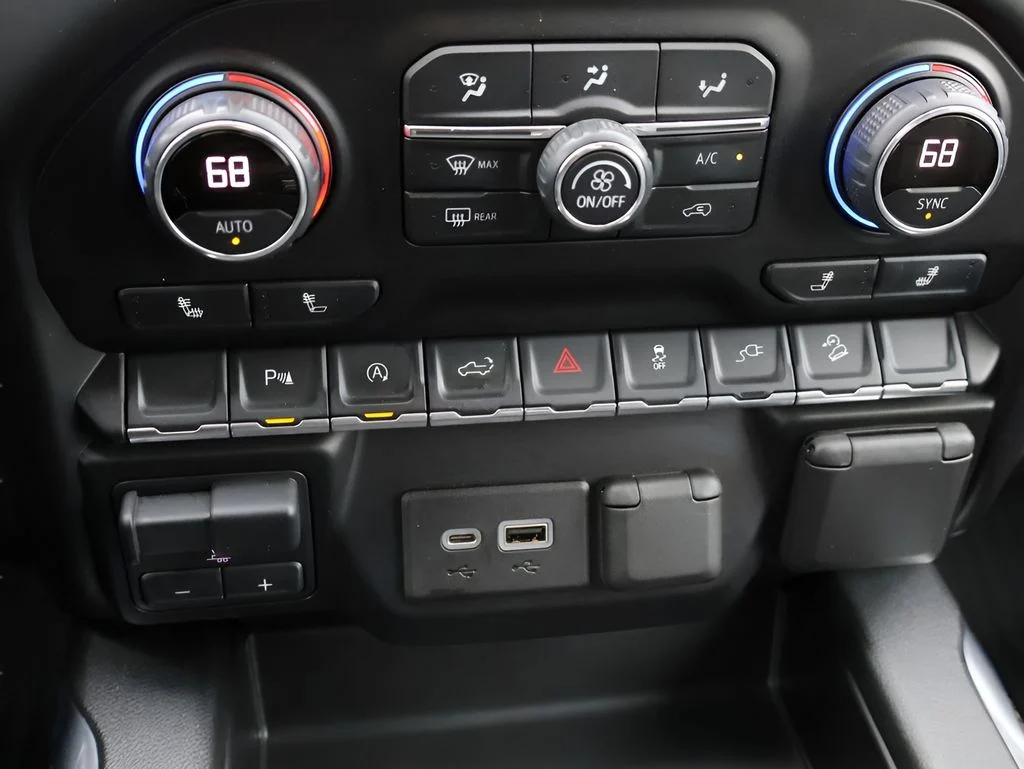 Used 2021 Silver Chevrolet LT Trail Boss image 26