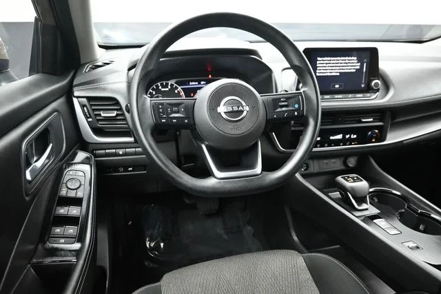 Used 2024 Beige/tan Nissan SV image 12