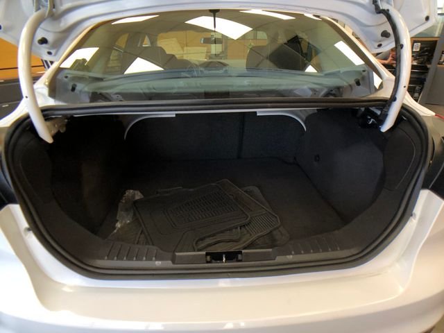 Used 2015 Oxford White Ford S image 21