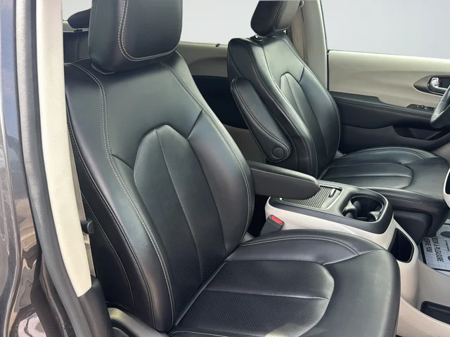 Used 2023 Gray Chrysler Touring L image 26