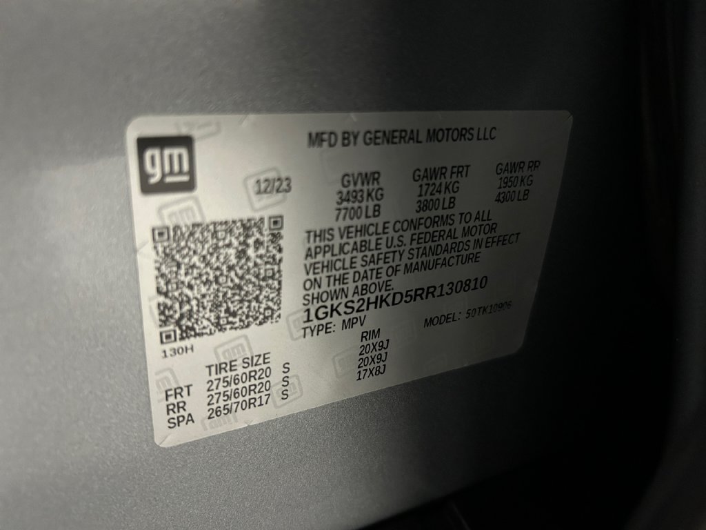 Used 2024 Silver GMC AT4 image 20
