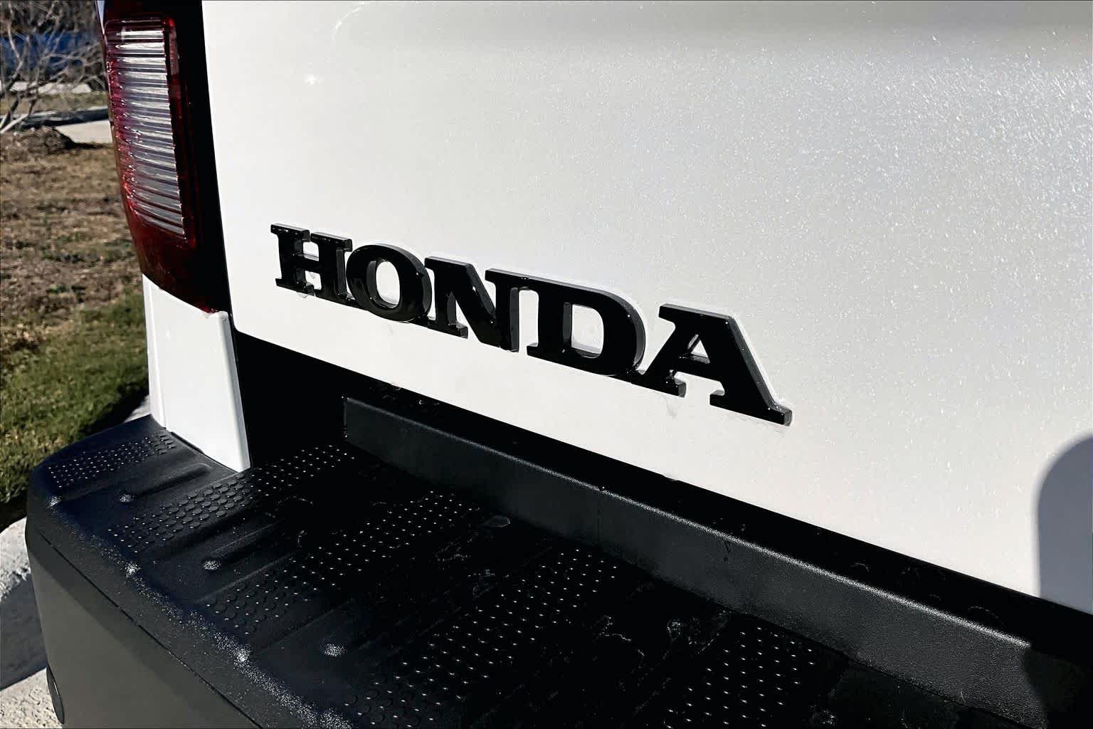 New 2026 Platinum White Pearl Honda TrailSport image 15