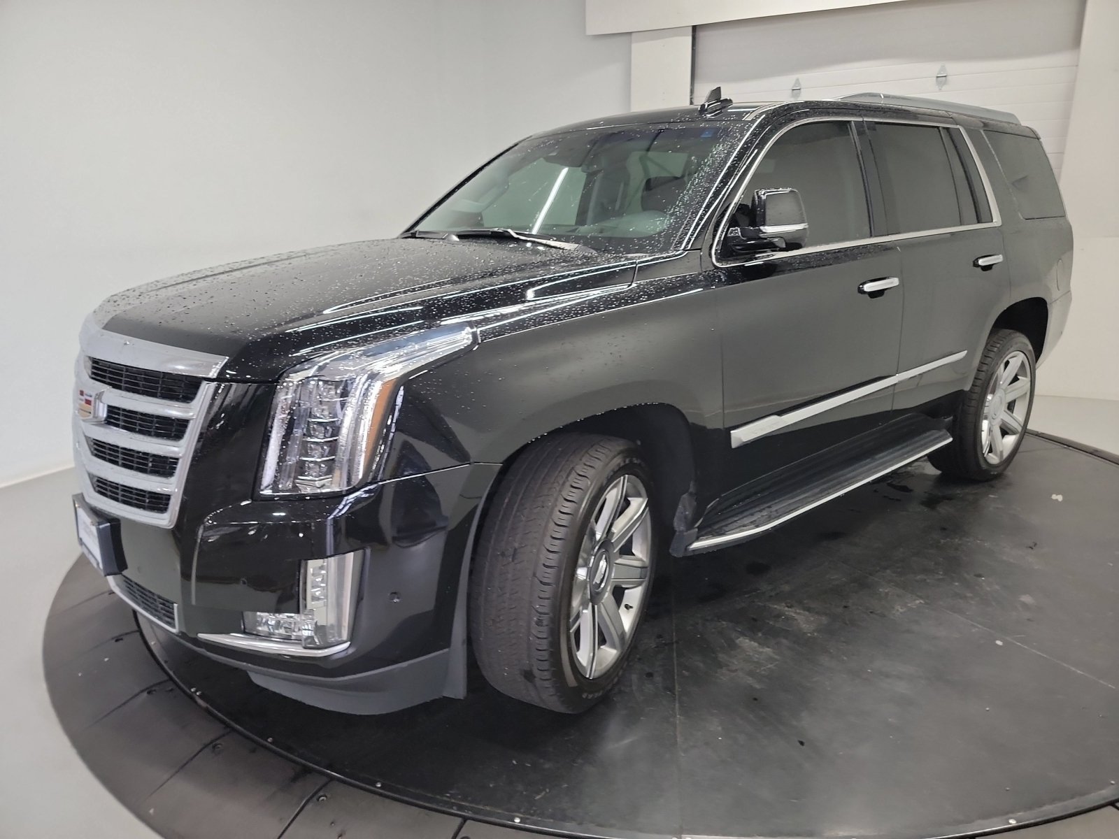 Used 2019 Black Raven Cadillac Premium Luxury image 3
