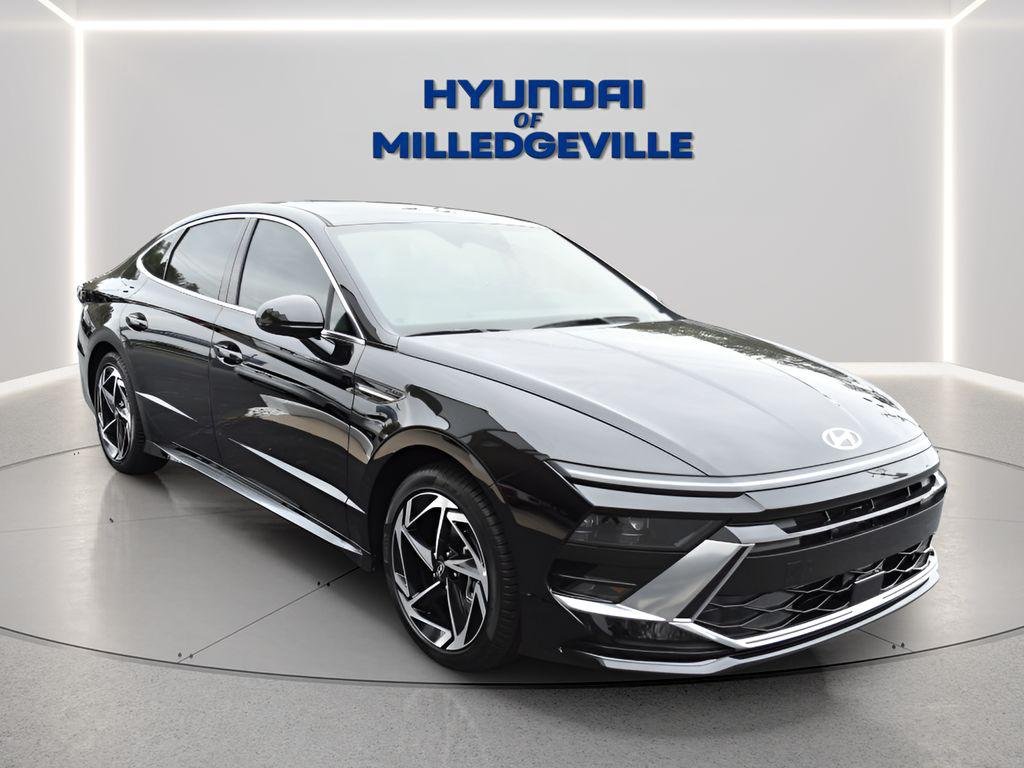 New 2026 Abyss Black Hyundai SEL Sport image 6