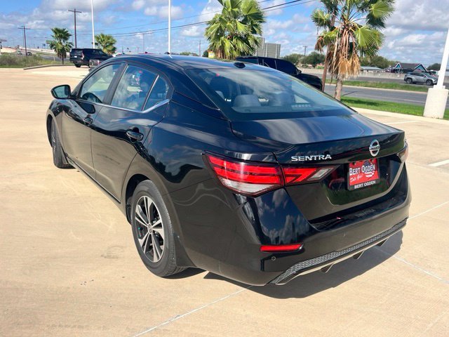 Used 2023 Black Nissan SV image 4