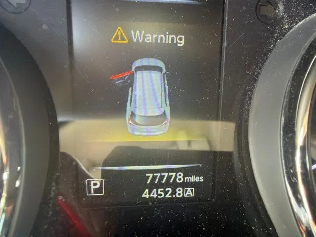 Used 2015 White Nissan SV image 11